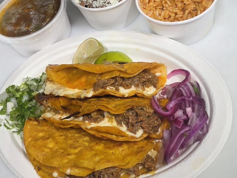 Niko's Red Tacos food
